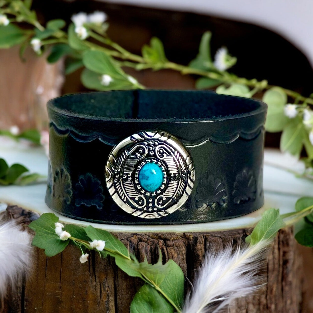 INDIGO CUFF